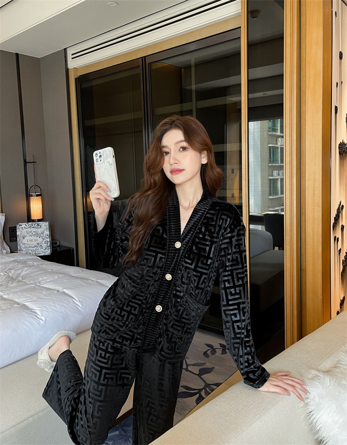 2e6119a4-a4f8-40dd-bf85-760c3d036a6c.jpg