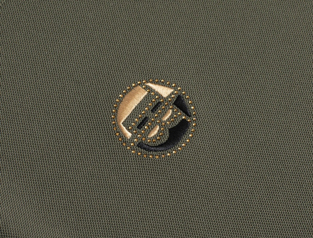 cb91694c-bf9d-42f9-922d-92a8997bdf57.jpg