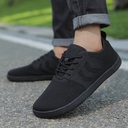 Wide-fit sports shoes woven with lightweight, breathable Flying technology