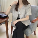 dae9efea-928c-4ac6-8937-3be5b134c780.jpg