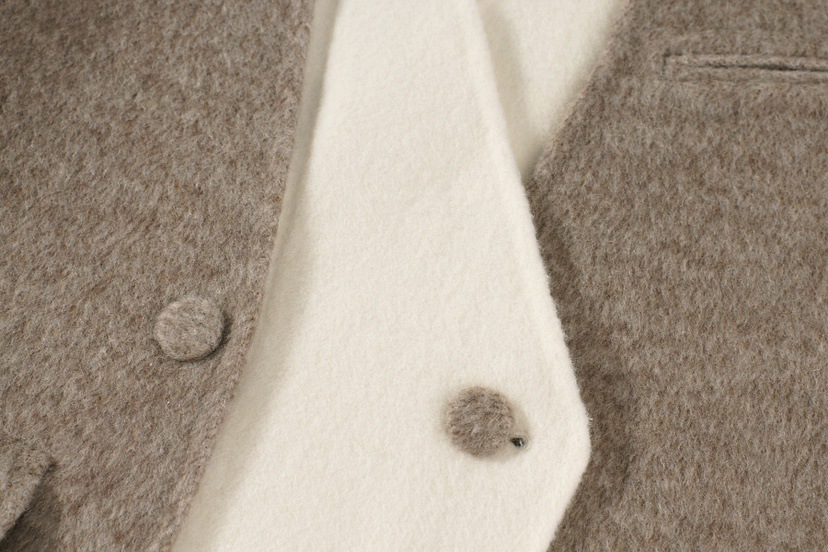 08c7ab30-dc0c-4a22-8ab6-57fa0437617b.jpg