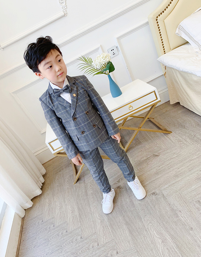 def3d4d3-ab4d-403a-b32b-0f96c52f33a4.jpg