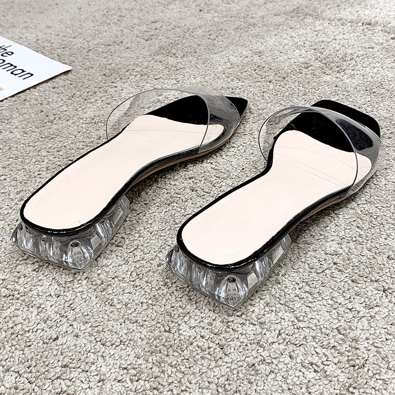 f0768530-f518-41a0-9a49-52e9cb27d6db.jpg