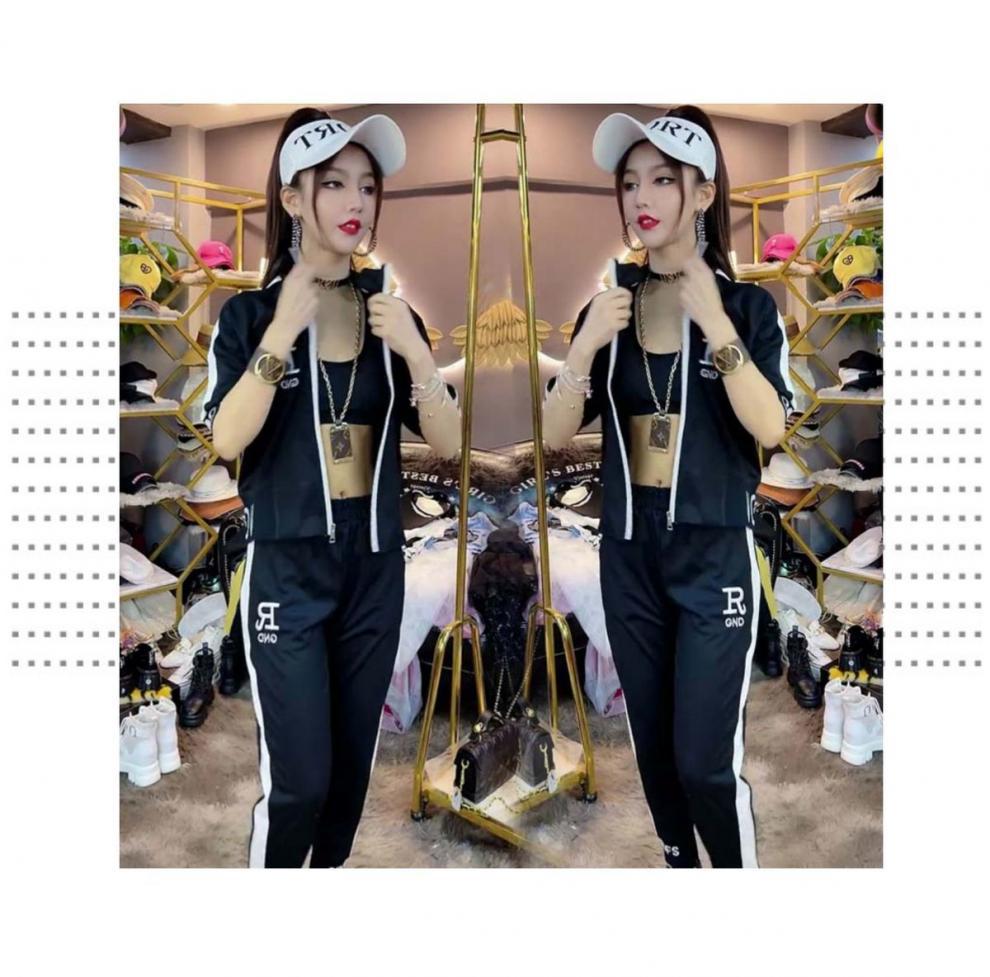8789d4cf-a5cd-42c7-8551-37010768aff5.jpg