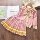 A luxurious girls' set with a distinctive design The set consists of a long-sleeved sweater, specially designed to reflect refined taste 