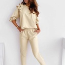 طقم كاجوال نسائي بلون سادة وأكمام طويلة