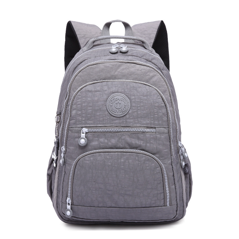A luxury school bag also designed for sports activities, combining elegance and practicality 