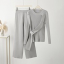 طقم نسائي محبوك مكون من سترة وبنطال واسع الأرجل