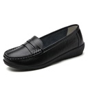 Nurse Shoes Casual Flat Heel Gommino Tendon Sole