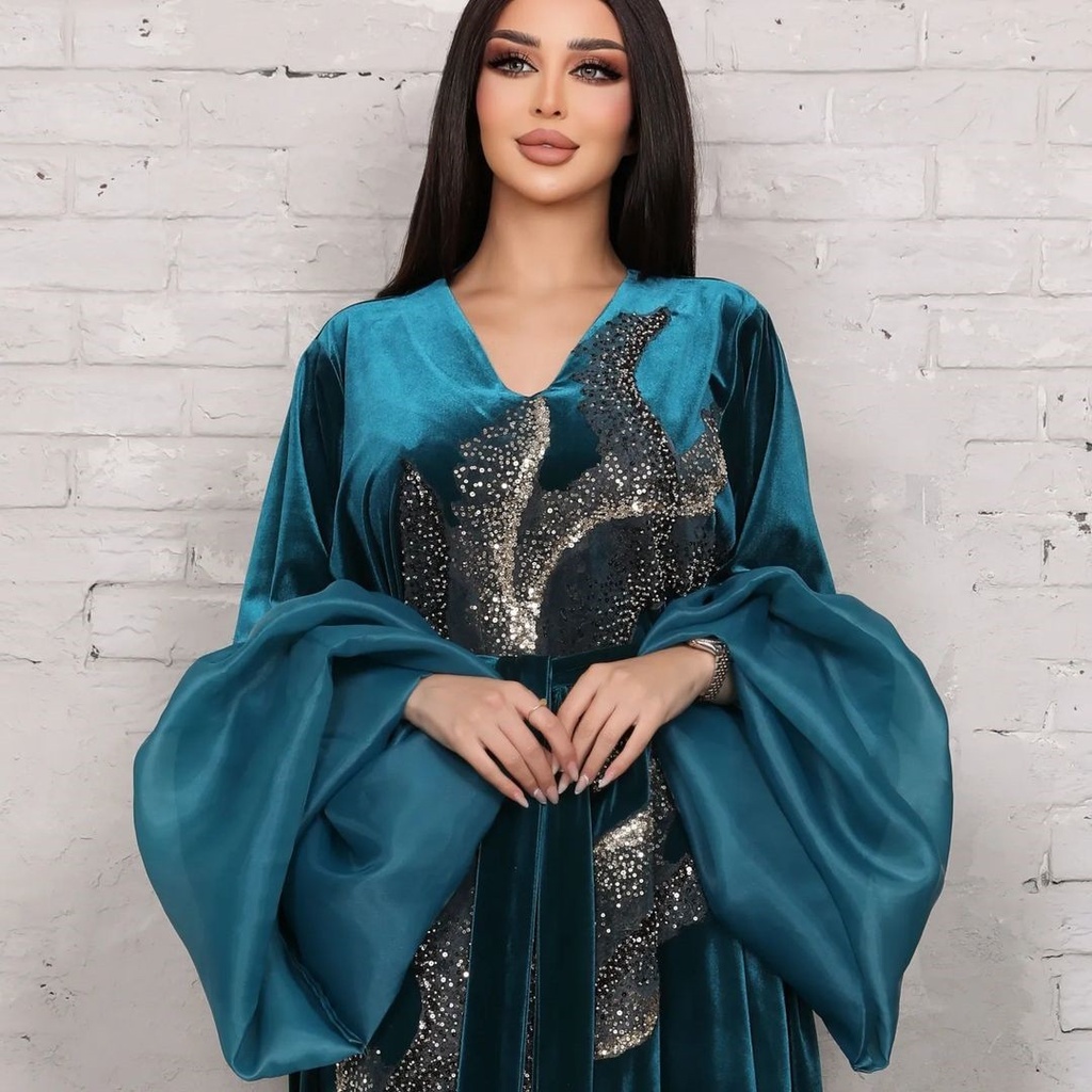Long Velvet Abaya Dress with an Elegant Design and a Golden Touch