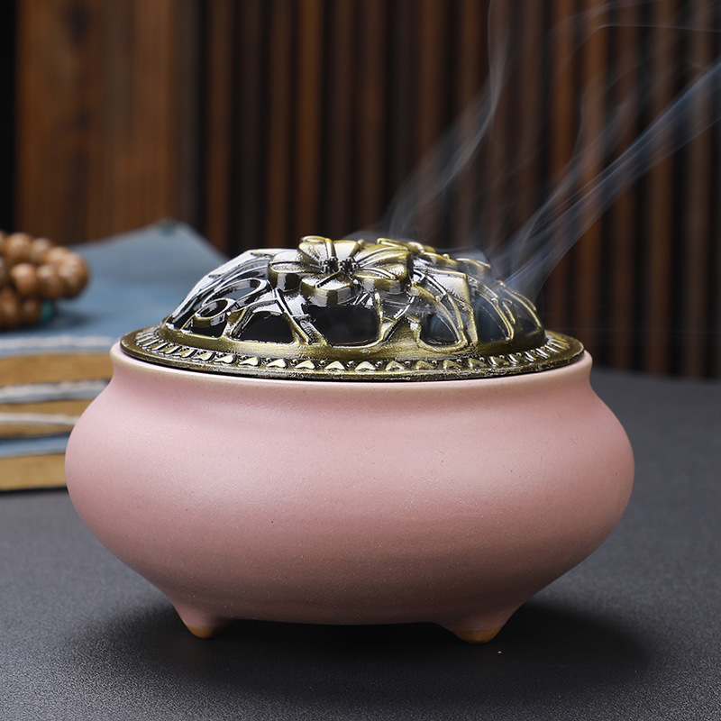 Luxury Ceramic Incense Burner with a Copper Lid – Elegant Design with Traditional Touches and Antique Metal Ornaments