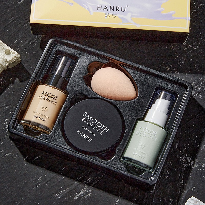 4-Piece Makeup Set for Precise and Elegant Powder Distribution