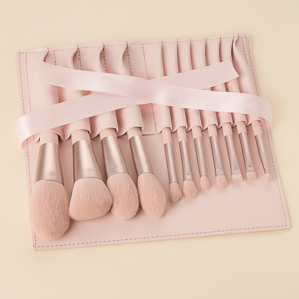 Luxury Makeup Brush Set with an Elegant Design