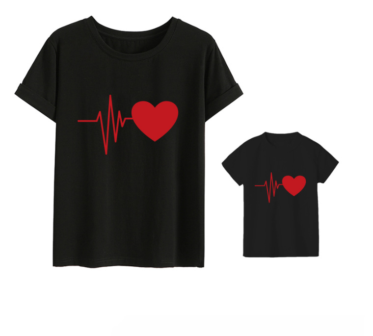 Stylish Matching Top – For Moms, Dads, and Kids with a Modern Touch