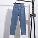 Women's High-Waisted Short-Length Straight-Leg Jeans – Elegant and Comfortable