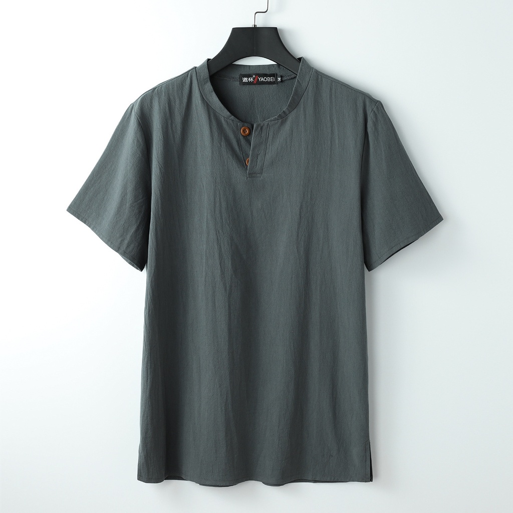 en’s loose-fit top with half sleeves, made from a sub-cotton and linen blend. Features a side slit design and is ideal for plus-size comfort