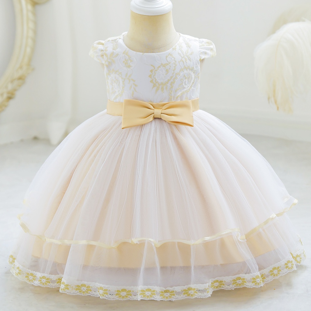 Girls' princess dress featuring elegant embroidery and a delicate mesh overlay — perfect for special occasions and a graceful look