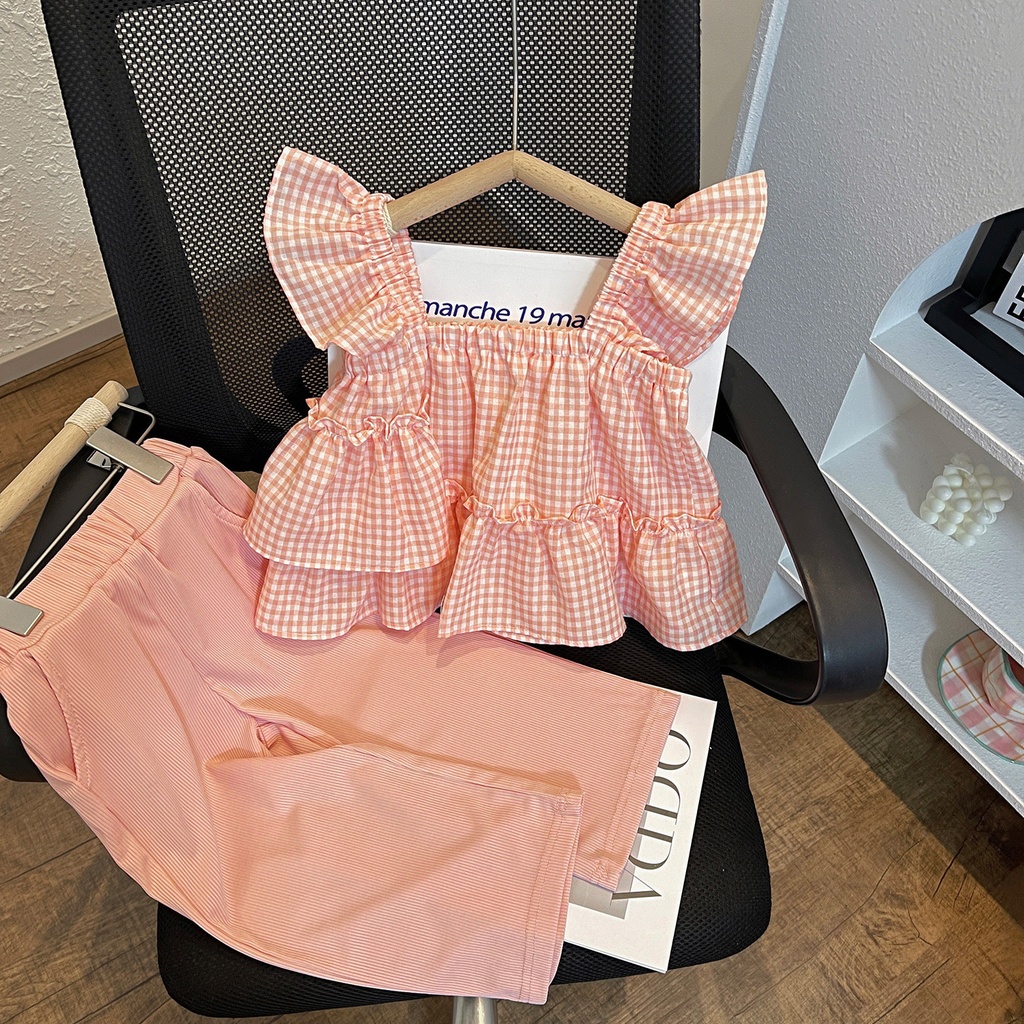 Elegant Casual Two-Piece Outfit – Plaid Sling Top Paired with Matching Pants for a Stylish and Comfortable Look