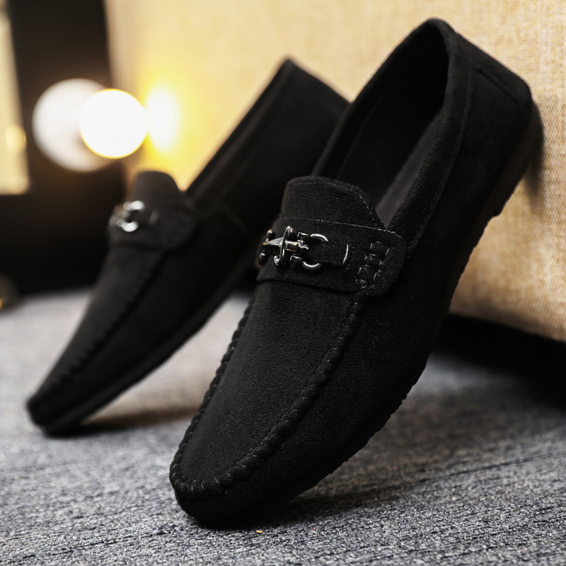 Men's waterproof leather slip-on shoes with a comfortable casual design