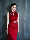 An elegant women’s dress that adds a refined feminine touch to your look