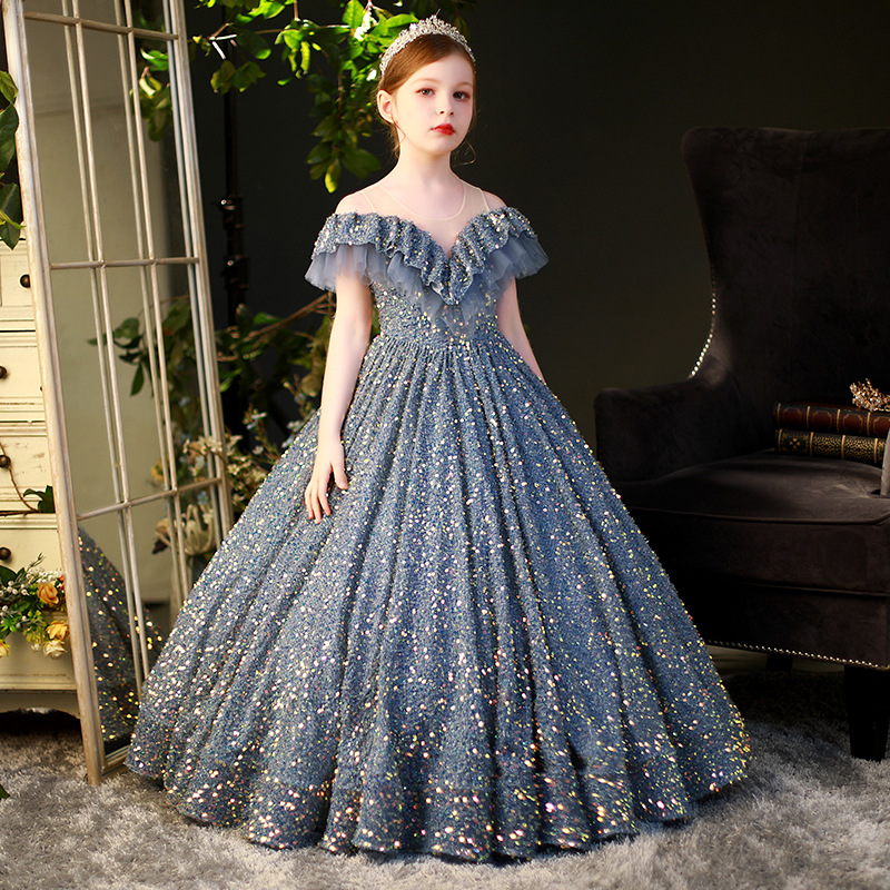 Princess-inspired girls’ dress adorned with sparkling sequins