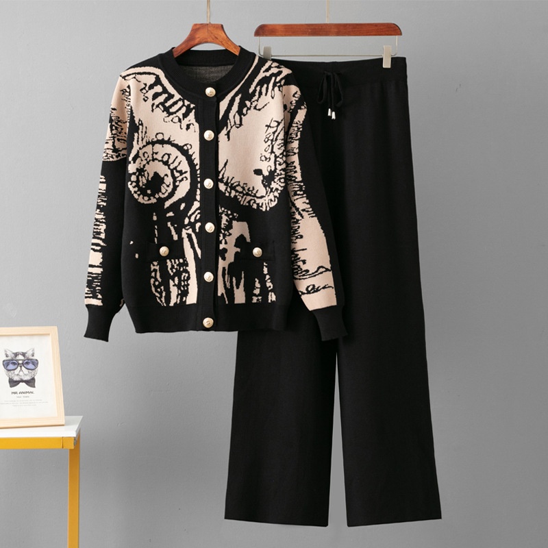 طقم كارديغان جاكار بأزرار مع بنطال واسع الأرجل