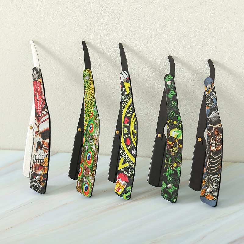 Manual Razor with Skull Design