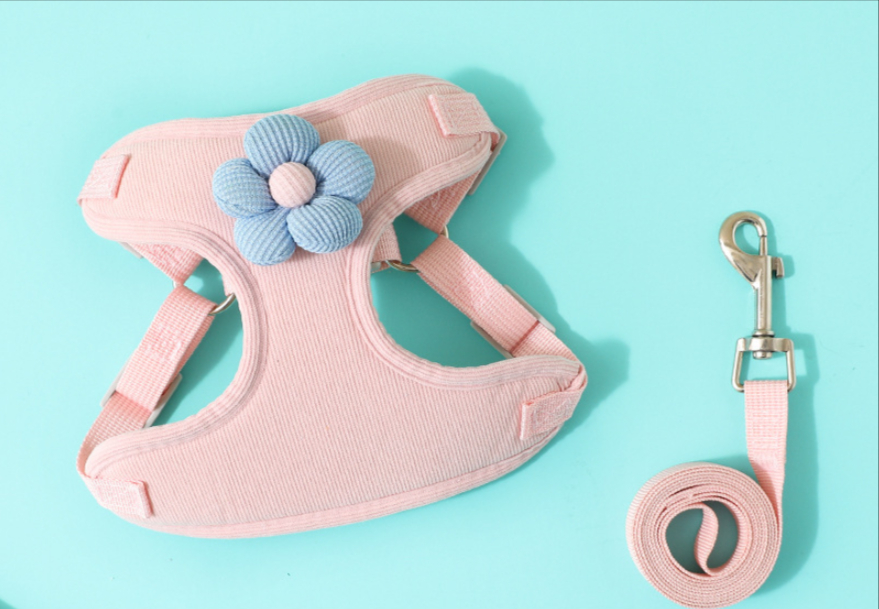 Vest-Style Dog Harness with Rope Leash