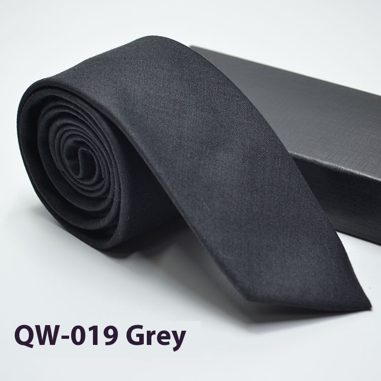 Elegant slim men's cotton necktie