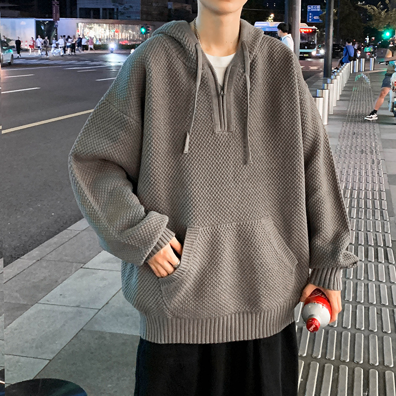 سترة عصرية بنصف سحاب بتصميم مريح