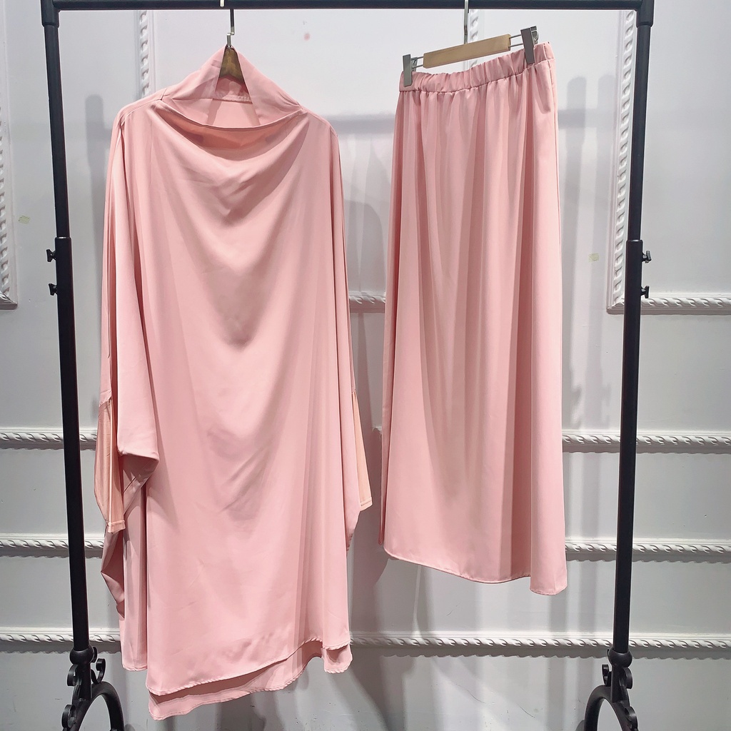 Ladies Hooded Bat Two-piece Dress