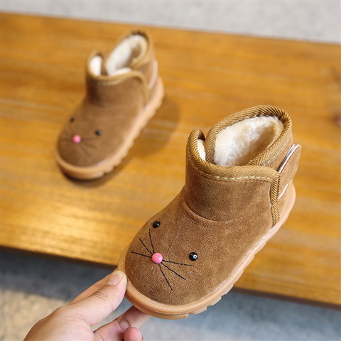 New Winter Children's Shoes – Warm Short Boots Made of Velvet and Cotton for Extra Comfort 