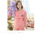 Thermal pajamas specifically designed for pregnant women, combining warmth and comfort with a modern and elegant design 
