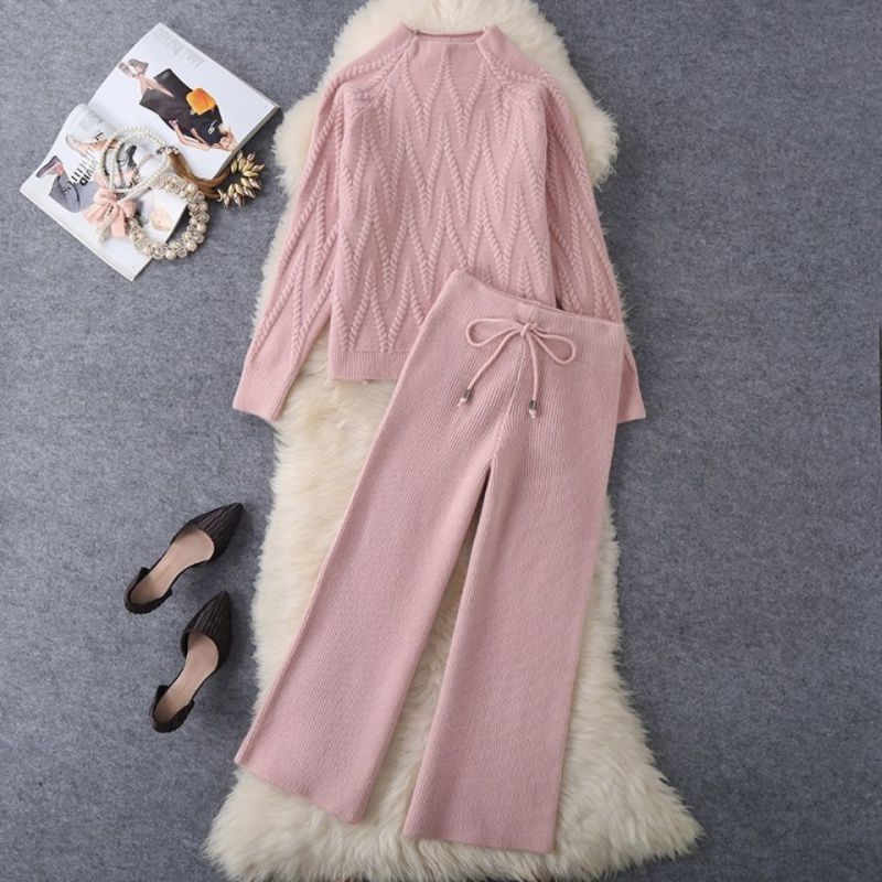 Women's Suit Small Fragrant Style Knitted Sweater Wide Leg Pants Two-piece Fashion