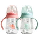 Baby learn to drink cup