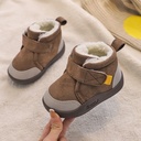 Winter shoes for children made of cotton and lined with fur to provide warmth and comfort, with a stylish and attractive design 