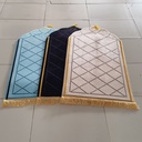 Luxurious prayer rug with a thick design and elegant diamond-shaped geometric pattern