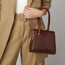 Trendy Shoulder Bag & Handbag – Elegant and Minimalist Design 