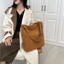 Large-Capacity Canvas Bag – Elegant and Practical