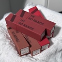 Mist-touch lip gloss with a soft finish, reminiscent of light rain drizzle
