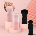 New Single-Head Retractable Makeup Brush – Essential and Portable Beauty Tool