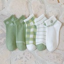 College-Style Thin Lace Socks – Delicate Floral Design for a Soft, Elegant Look