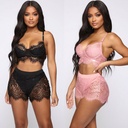 Elegant women's lingerie set with a seductive design that highlights femininity in a refined style