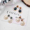 Elegant and modern candy-inspired earrings – an artistic touch that adds charm to your look