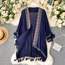 Women's cardigan jacket with elegant oriental design and exquisite embroidery