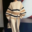 Color-Block Crew Neck Women’s Pullover with Matching Pants – Trendy Fashion Set