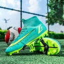 Men’s Stylish Flat-Sole Football Shoes