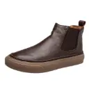 Men’s high-top leather boots with a classic British design