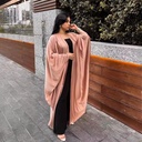 عباءة نسائية عصرية من الساتان بتصميم أوروبي