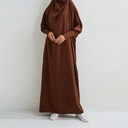 A loose prayer set with an elegant and comfortable design